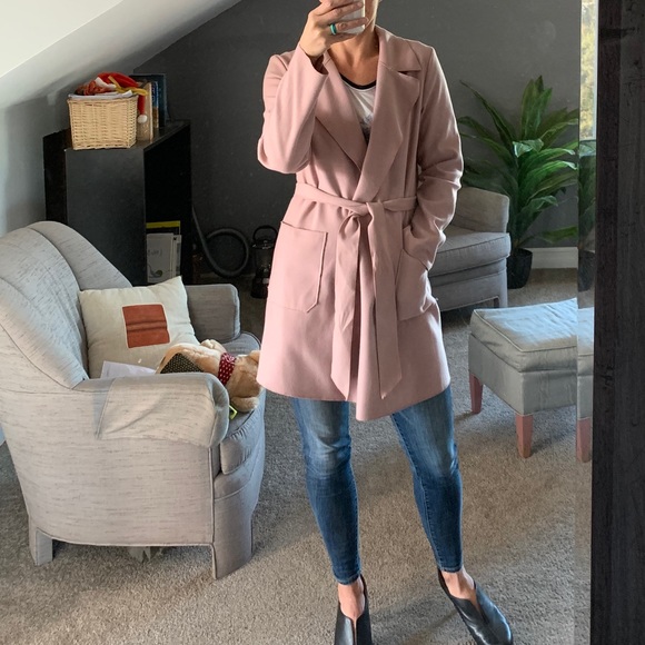 Soft Pink jacket - Picture 4 of 6